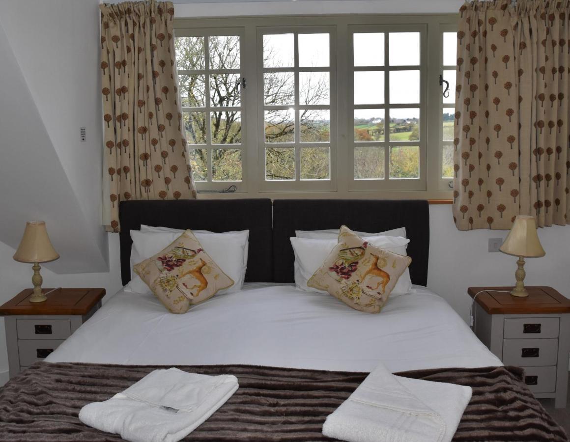 Three Horseshoes Country Inn Barry Ngoại thất bức ảnh