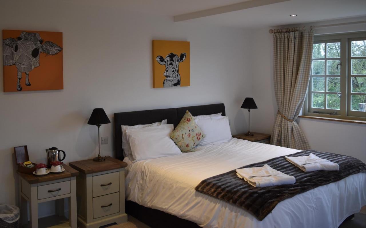 Three Horseshoes Country Inn Barry Ngoại thất bức ảnh